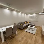 Lux Подгориця