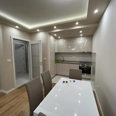 Lux Apartment Podgorica