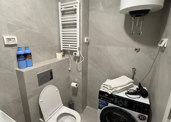 Lux Daire Podgoriçe